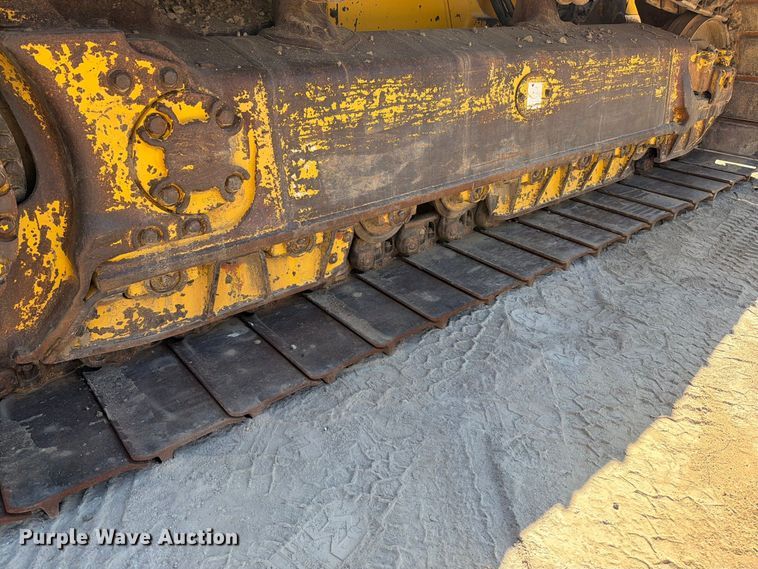 image for item FT6476 2013 Komatsu D61PX-23 dozer