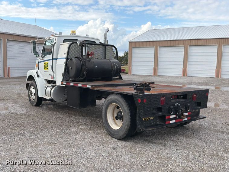 image for item FT6483 2000 Sterling Truck L7500 Series flatbed truck