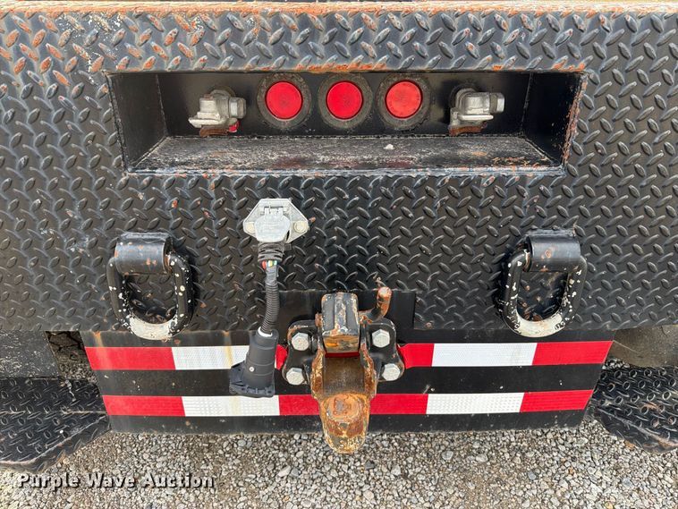 image for item FT6483 2000 Sterling Truck L7500 Series flatbed truck