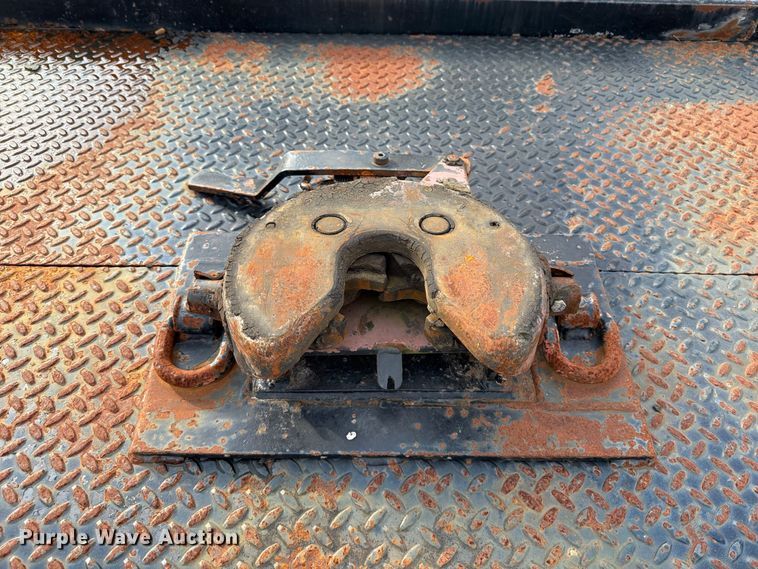 image for item FT6483 2000 Sterling Truck L7500 Series flatbed truck
