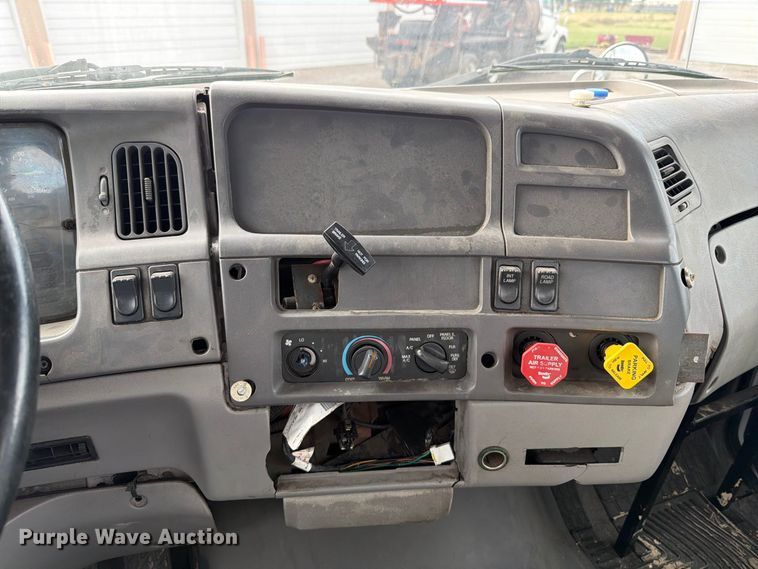 image for item FT6483 2000 Sterling Truck L7500 Series flatbed truck