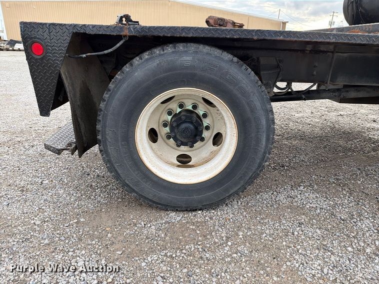 image for item FT6483 2000 Sterling Truck L7500 Series flatbed truck
