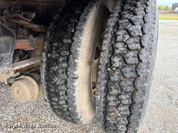 image for item FT6483 2000 Sterling Truck L7500 Series flatbed truck