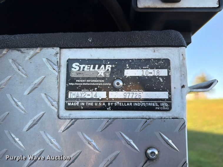image for item FT6489 2019 Ford F750 Super Duty utility / service truck