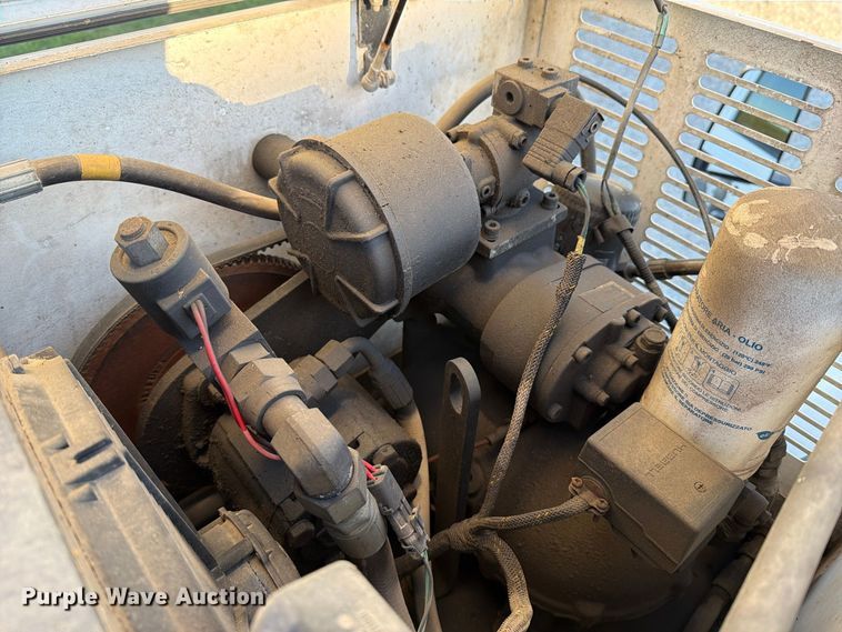 image for item FT6489 2019 Ford F750 Super Duty utility / service truck