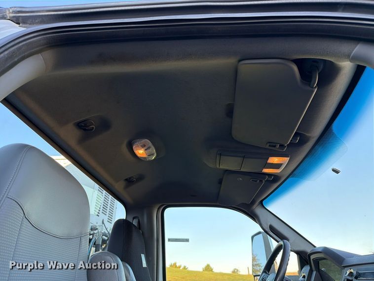 image for item FT6489 2019 Ford F750 Super Duty utility / service truck