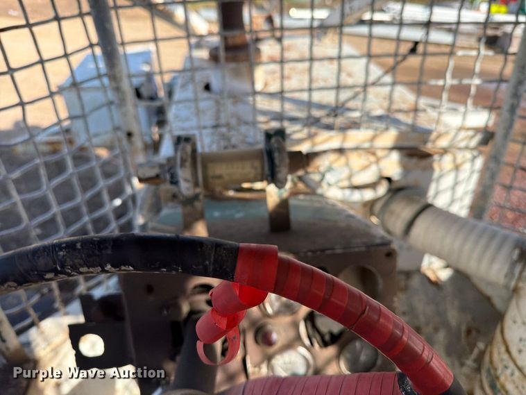 image for item FT6893 Skidder