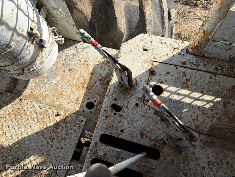 image for item FT6893 Skidder