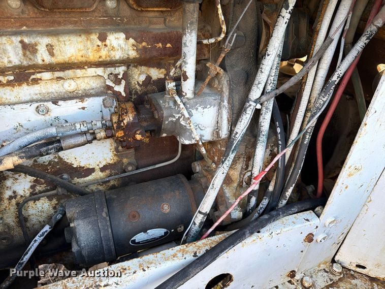 image for item FT6893 Skidder