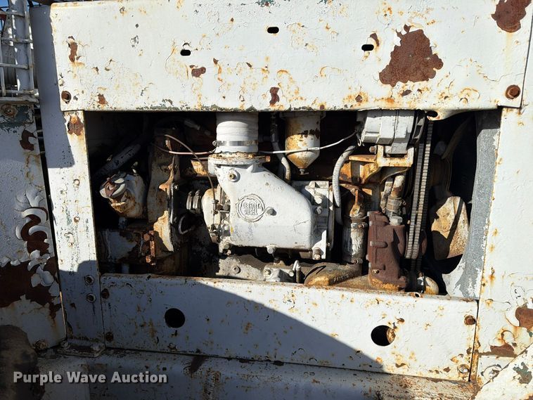 image for item FT6893 Skidder