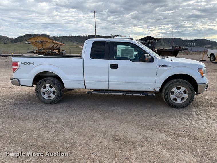 image for item FT6980 2014 Ford F150 Ext. Cab pickup truck