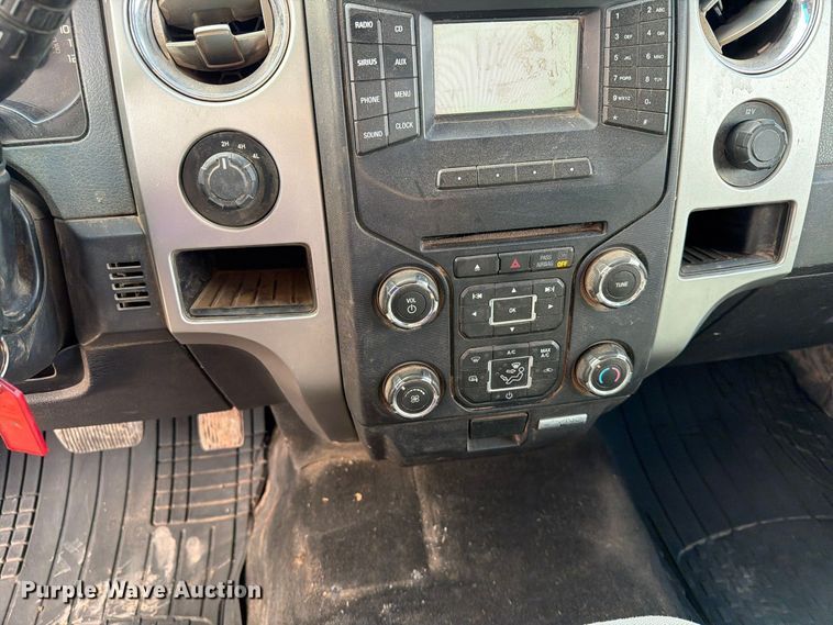 image for item FT6980 2014 Ford F150 Ext. Cab pickup truck