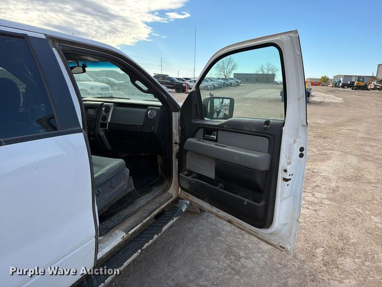 image for item FT6980 2014 Ford F150 Ext. Cab pickup truck