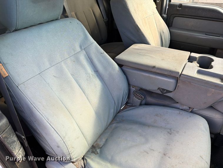 image for item FT6980 2014 Ford F150 Ext. Cab pickup truck