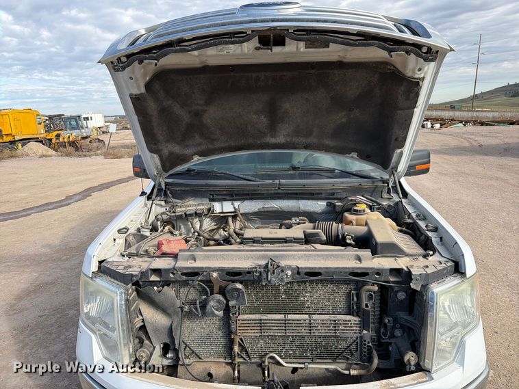 image for item FT6980 2014 Ford F150 Ext. Cab pickup truck