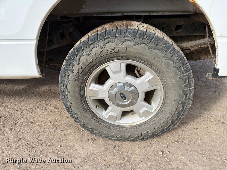 image for item FT6980 2014 Ford F150 Ext. Cab pickup truck