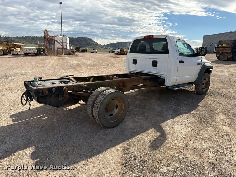 image for item FT6981 2008 Sterling Bullet truck cab and chassis