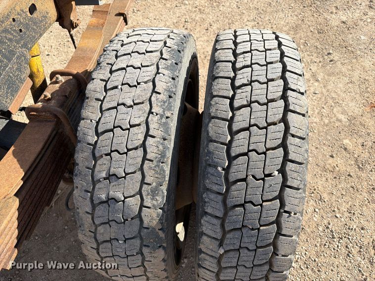 image for item FT6981 2008 Sterling Bullet truck cab and chassis