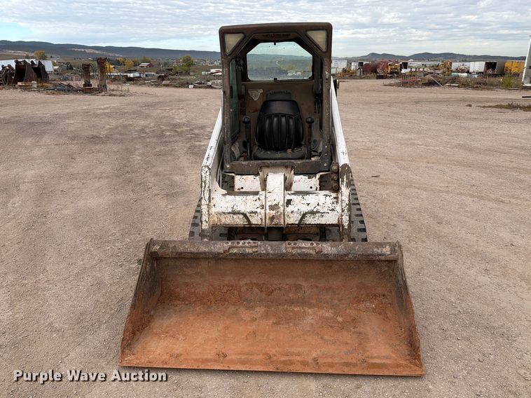 image for item FT6983 Bobcat T140 tracked skid steer loader