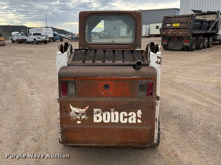 image for item FT6983 Bobcat T140 tracked skid steer loader