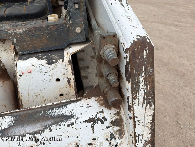 image for item FT6983 Bobcat T140 tracked skid steer loader