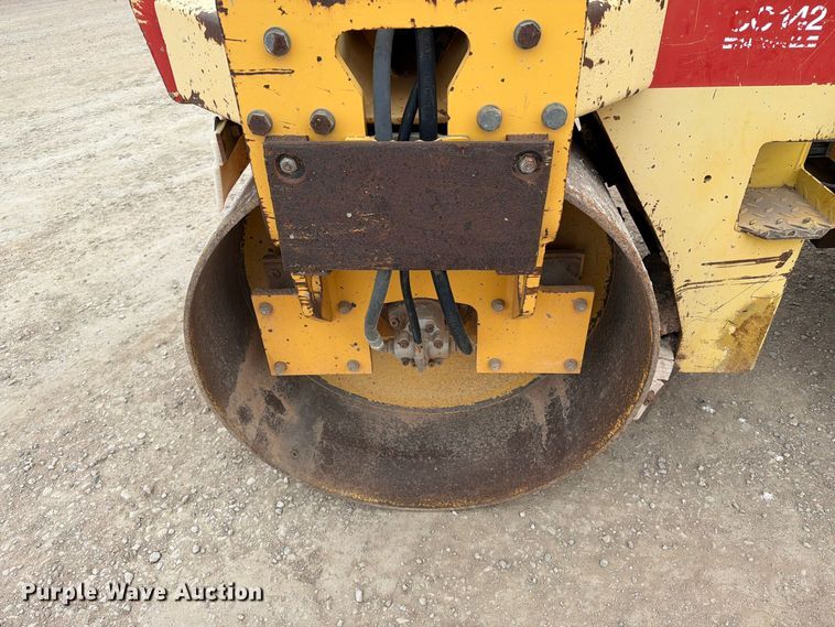 image for item FT6984 1995 Dynapac CC142 double drum vibratory roller