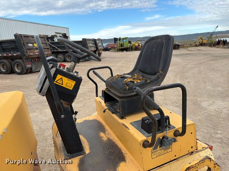 image for item FT6984 1995 Dynapac CC142 double drum vibratory roller