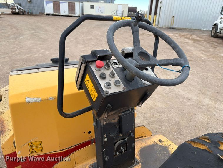 image for item FT6984 1995 Dynapac CC142 double drum vibratory roller