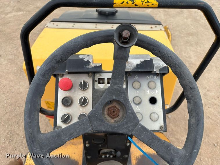 image for item FT6984 1995 Dynapac CC142 double drum vibratory roller