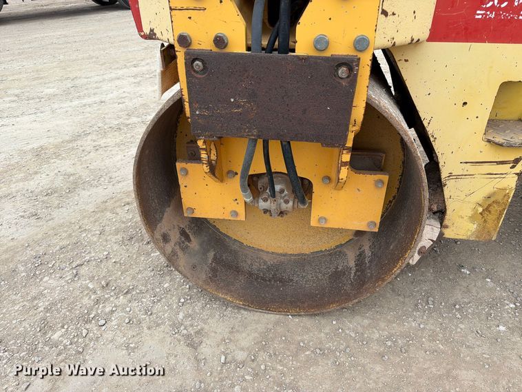 image for item FT6984 1995 Dynapac CC142 double drum vibratory roller