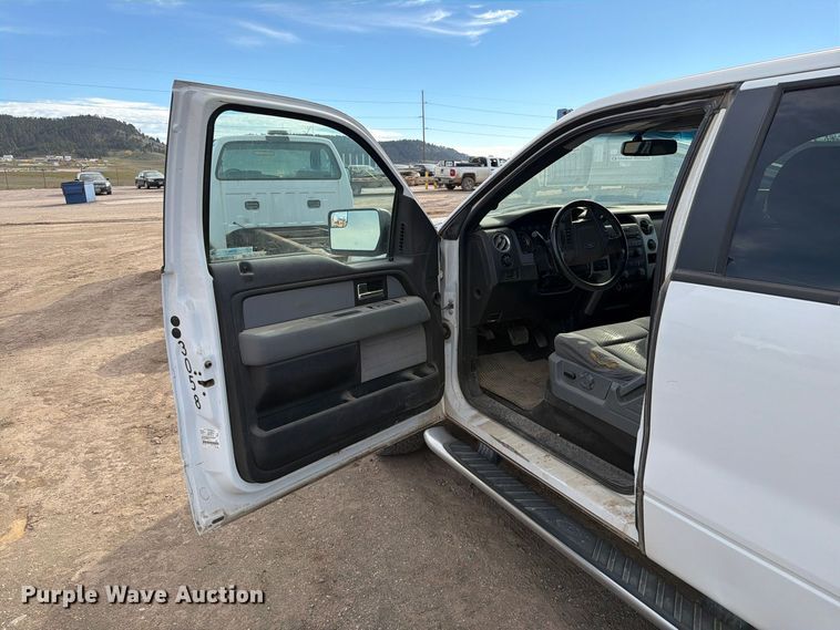image for item FT6985 2012 Ford F150 Ext. Cab pickup truck