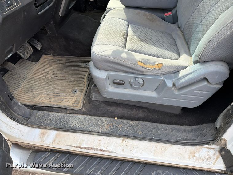 image for item FT6985 2012 Ford F150 Ext. Cab pickup truck