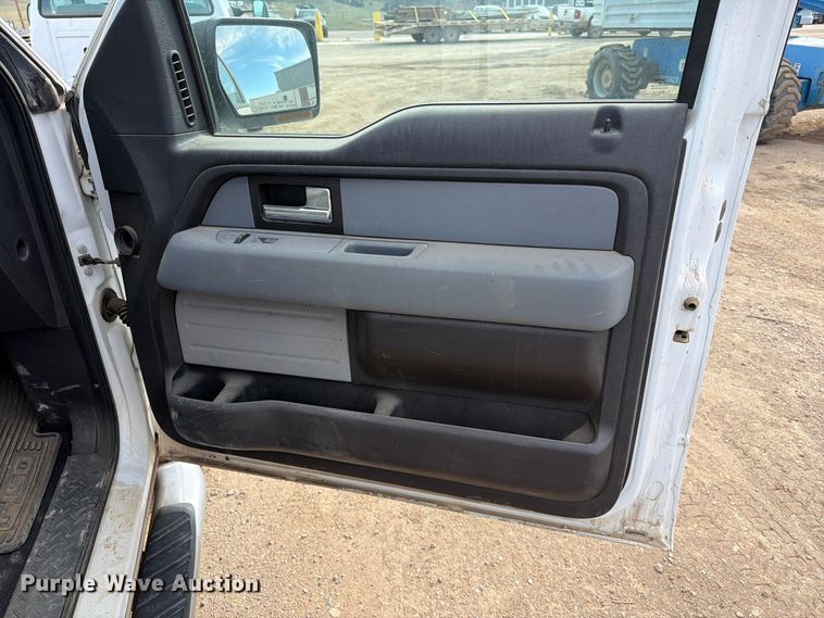 image for item FT6985 2012 Ford F150 Ext. Cab pickup truck