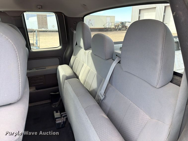 image for item FT6985 2012 Ford F150 Ext. Cab pickup truck