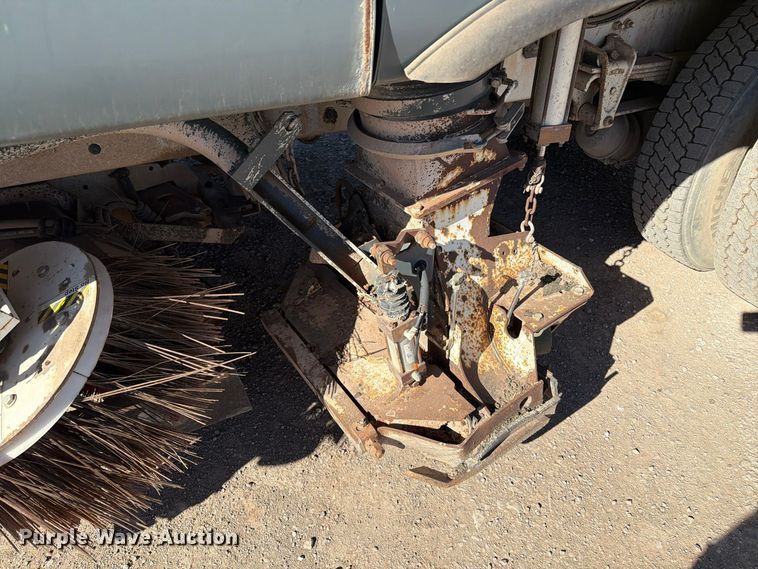 image for item FT6986 2002 Sterling SC8000 street sweeper truck