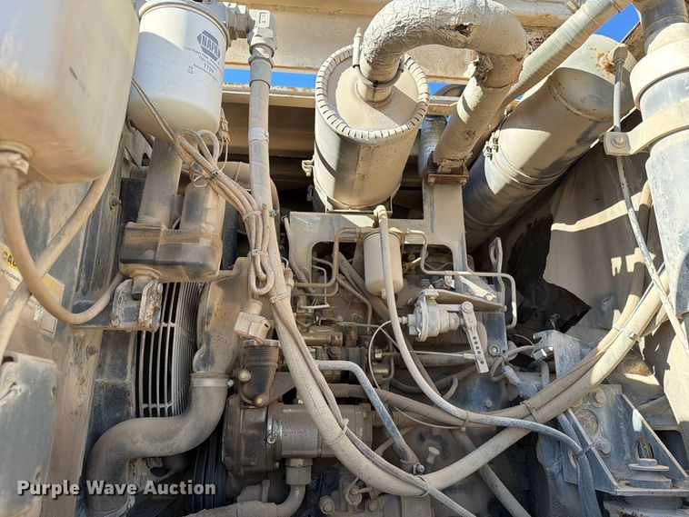 image for item FT6986 2002 Sterling SC8000 street sweeper truck