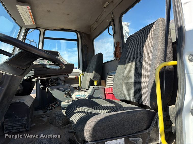 image for item FT6986 2002 Sterling SC8000 street sweeper truck