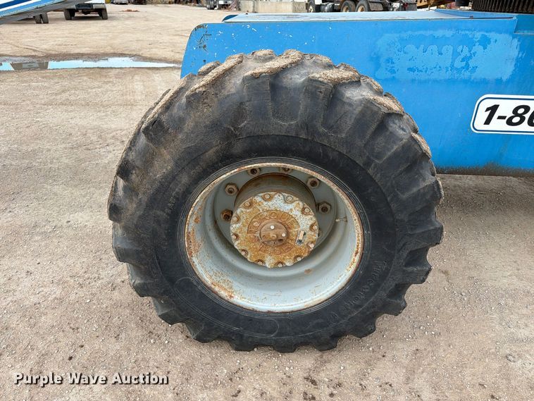 image for item FT6987 2000 Genie S-60 boom lift