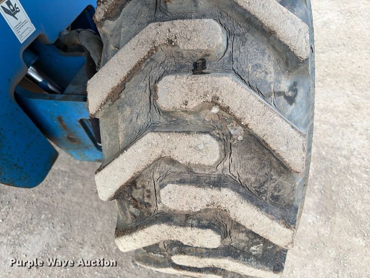 image for item FT6987 2000 Genie S-60 boom lift