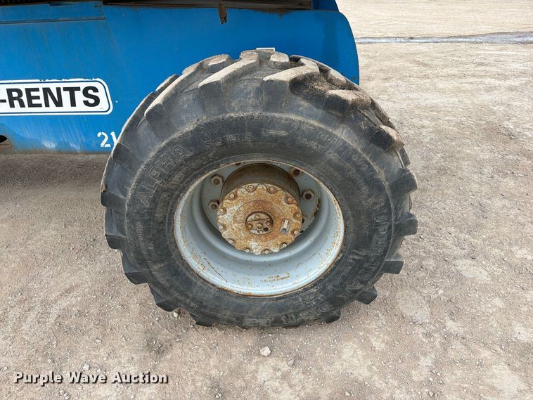 image for item FT6987 2000 Genie S-60 boom lift