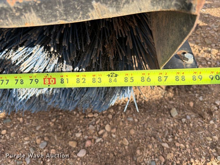 image for item FT6989 Haugen HAB 84-H skid steer broom