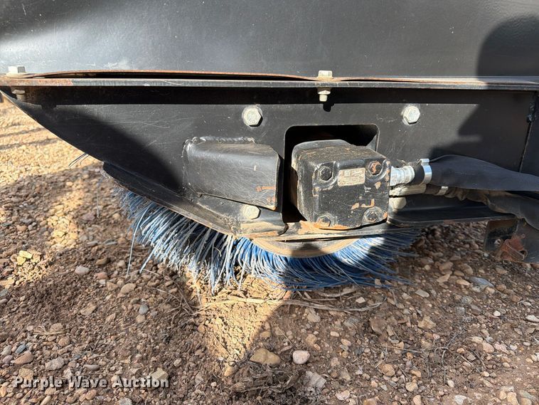 image for item FT6989 Haugen HAB 84-H skid steer broom
