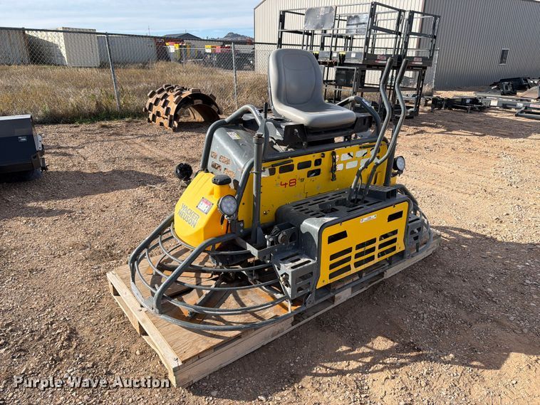 image for item FT6990 Wacker Neuson CRT48-37v power trowel