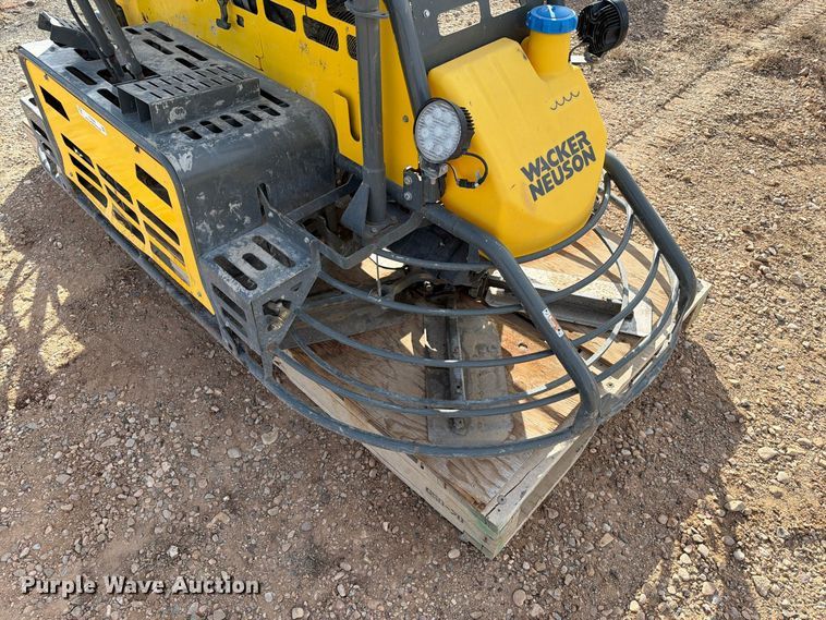 image for item FT6990 Wacker Neuson CRT48-37v power trowel
