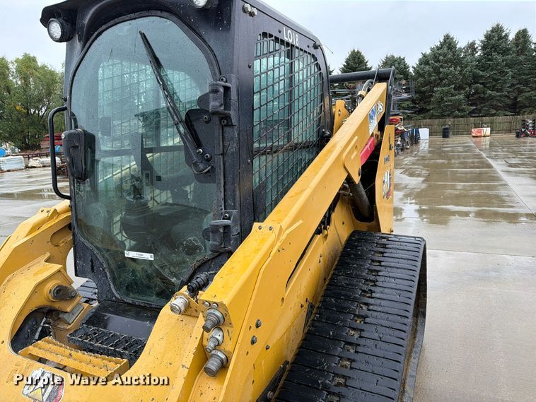 image for item FT6994 2023 Caterpillar 299D3 tracked skid steer loader