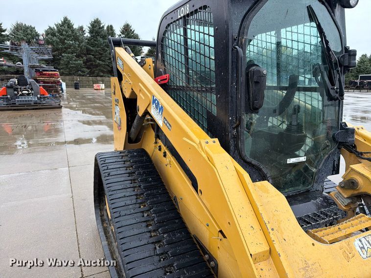 image for item FT6994 2023 Caterpillar 299D3 tracked skid steer loader