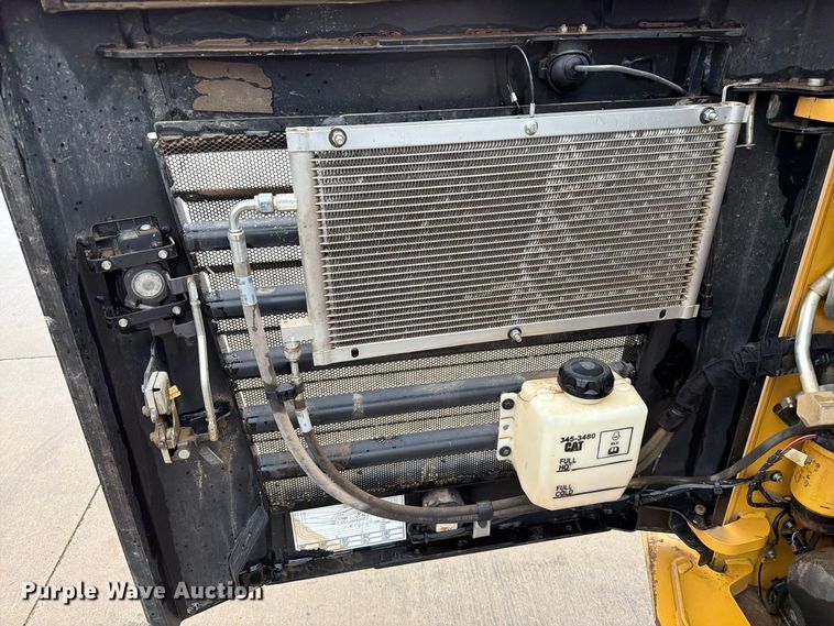 image for item FT6994 2023 Caterpillar 299D3 tracked skid steer loader