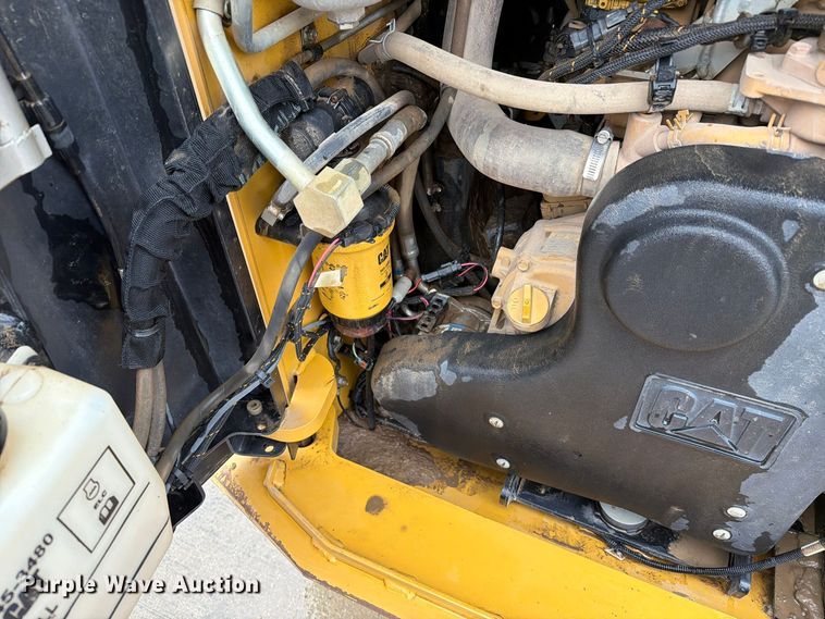 image for item FT6994 2023 Caterpillar 299D3 tracked skid steer loader