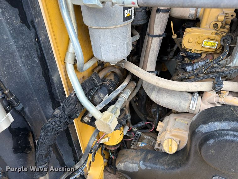 image for item FT6994 2023 Caterpillar 299D3 tracked skid steer loader