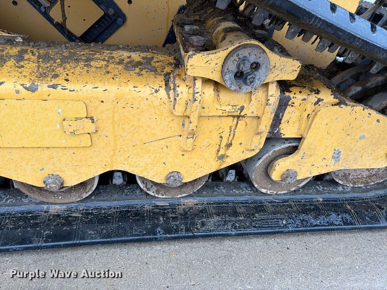 image for item FT6994 2023 Caterpillar 299D3 tracked skid steer loader